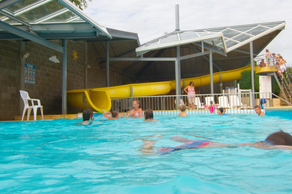 Camping De La Baie Hotell La Trinité-sur-Mer Exteriör bild