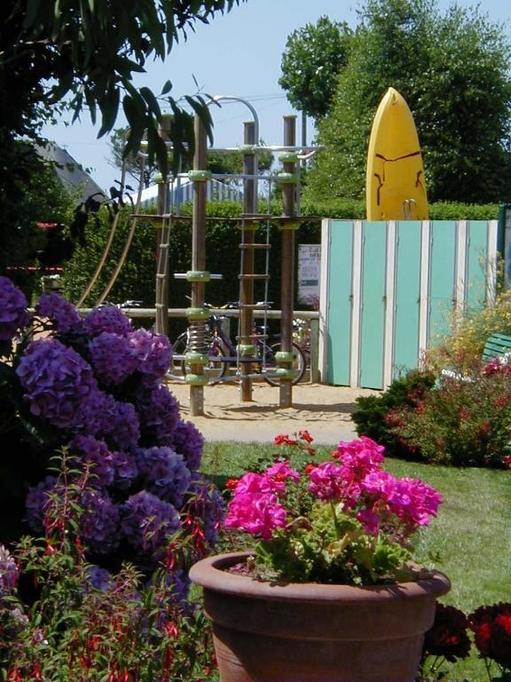 Camping De La Baie Hotell La Trinité-sur-Mer Exteriör bild