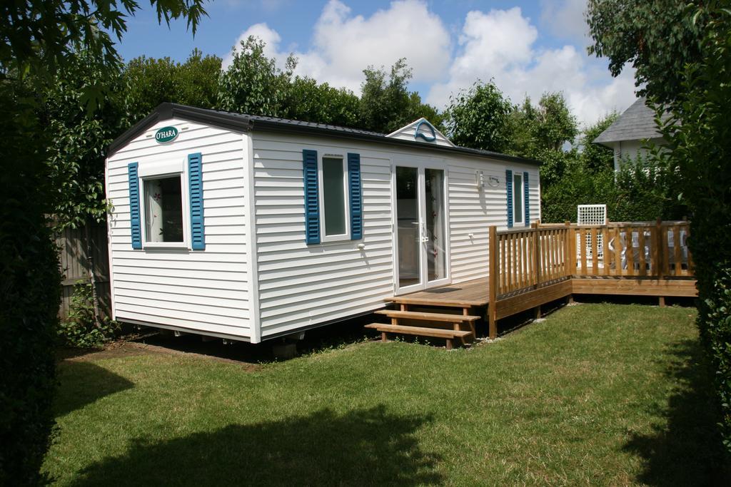 Camping De La Baie Hotell La Trinité-sur-Mer Exteriör bild